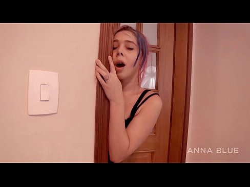 ❤️ Мен ағама қайта оралдым. Мен оның құрбысымен жыныстық қатынасқа түстім. лесбияндық қайтарым. ❤️❌ Анальный видео бойынша бізде ❌❤